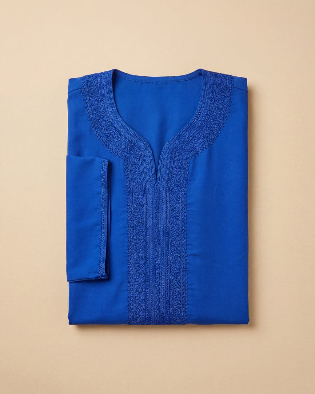 moroccan gandoura men d0a8d101 — flatlay